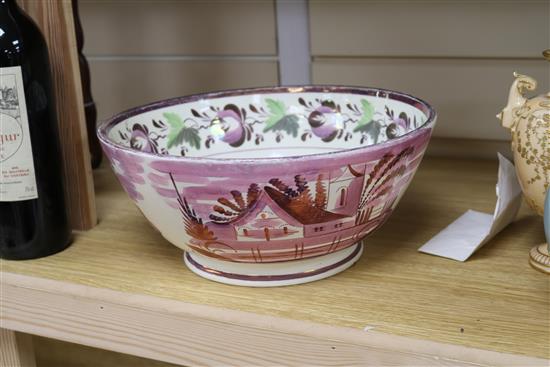 A Sunderland lustre bowl and coffee pot (the latter a.f.) basin diameter 39cm pot height 28cm
